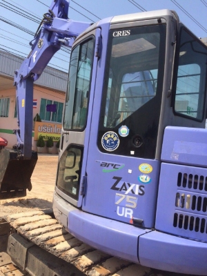 ขายรถแบคโฮ HITACHI ZX75UR คอลโทรลสั้น สภาพสวยพร้อมใช้ นำเข้าจากญี่ปุ่น มีVDOการทำงานครับ ขายรถแบคโฮ HITACHI ZX75UR คอลโทรลสั้น สภาพสวยพร้อมใช้ นำเข้าจากญี่ปุ่น มีVDOการทำงานครับ