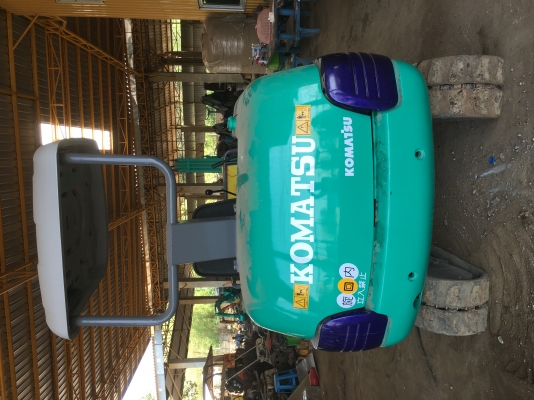 ขายรถขุด KOMATSU pc 20-7  เก่านอกมีเอกสาร