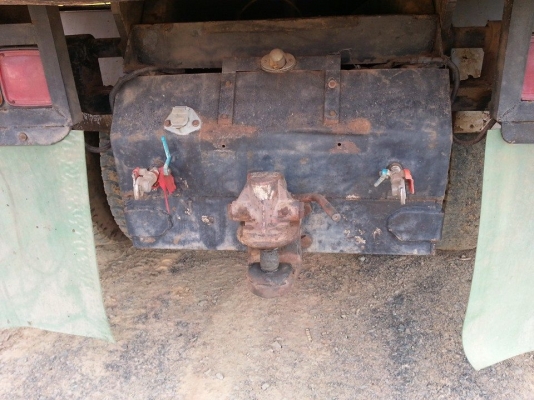 ขายรถดั้ม2เพลา เครื่อง195แรง พ.เพาเวอร์ เบรกจิ๊ฟฟี่ เครื่องเดิม สโลเดิม มีระบบลากพ่วง เอกสารพร้อมโอน สนใจโทร 090-8588220คุณนะ 093-3258446คุณบิว หรือเข้าดูสินค้าอื่นๆได้ที่ www.truck.in.th/498 หรือเพจFacebook ณรงค์ ซื้อขายรถมือสอง (เว็บไซต์ส่วนตัว) หรือFac