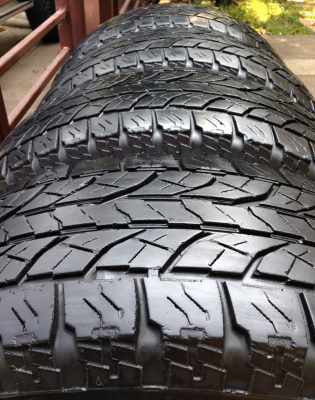 ยาง All Yokohama 265 70 16 ปี12 ดอกเยอะ พร้อมใช้งาน ราคาไม่แพง