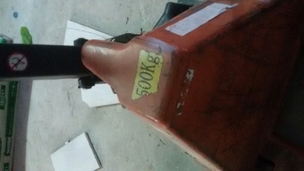 ขายแฮนลิฟ 1500kg ตันครึ่ง ไม่ได้ใช้แล้ว ขาย 4000 บาท ของORYZA