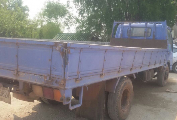 หกล้อ อีซูชุ NPR130แรง พ.เวอร์ แอร์ ช่วงยาว5ม สภาพดีสวยเดิมๆพร้อมใช้งาน ทะเบียนพร้อมโอน