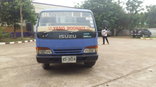 หกล้อ อีซูชุ NPR130แรง พ.เวอร์ แอร์ ช่วงยาว5ม สภาพดีสวยเดิมๆพร้อมใช้งาน ทะเบียนพร้อมโอน