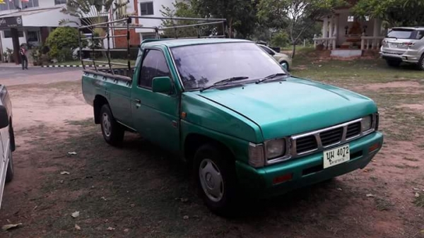 นิสสัน บิ๊กเอ็ม 2.5 ดีเซล