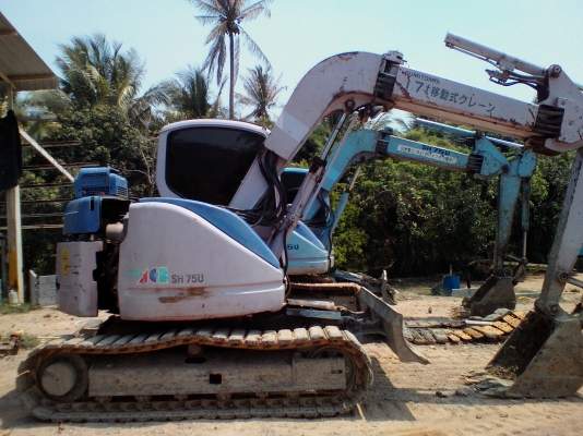 รถแบคโฮขายด่วน SH75U-2  500,000 บาท