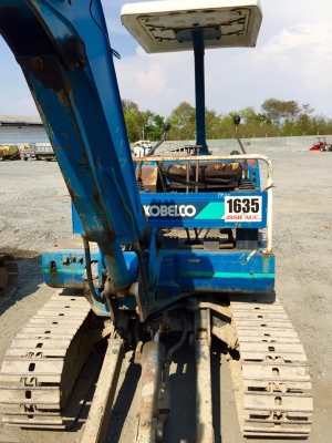KOBELCO SK-024 ขนาดPC-25 เครื่อง3สูบรถเก่านอกแท้มีเอกสารใบอินวอย ติดต่อ 085-5632278 (ราคาต่อรองได้)