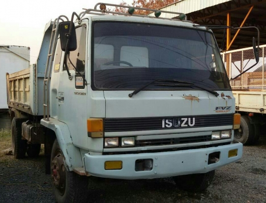 หกล้อ อีซูชุ FSR165ดั้มสามมิต ช่วงล่างใหญ่ สภาพดีเดิมๆพร้อมใช้งาน ทะเบียนพร้อมโอน