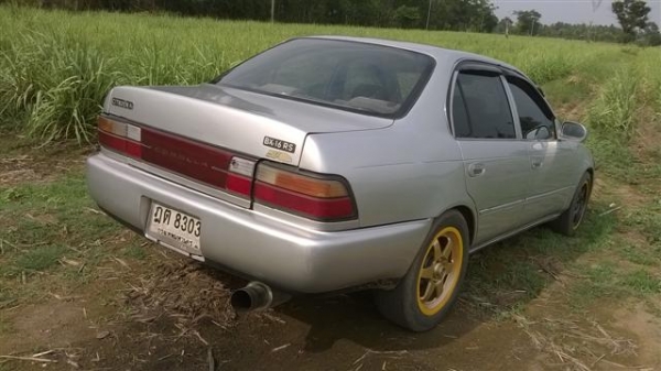 ขายสามห่วง ขับมันแน่นๆ ดิสเบรค 4 ล้อ ไฟฟ้ารอบคัน พวงมาลัยเพาเวอร์ แอร์หนาว เครื่องดีสวยๆเลย 4A ge 20 Vale BlackTop M/T ตามสภาพ ขายสามห่วง ขับมันแน่นๆ ดิสเบรค 4 ล้อ ไฟฟ้ารอบคัน พวงมาลัยเพาเวอร์ แอร์หนาว เครื่องดีสวยๆเลย 4A ge 20 Vale BlackTop M/T ตามสภาพ