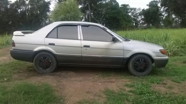 โซลูน่า ปี97 เครื่องดีแอร์เย็นทางไกลสบายเกียร์ออโต้ พวงลัยเพาเวอร์ แอร์แบ็ค กระจกไฟฟ้า สีไม่สวย ตามสภาพครับ รถใช้งานอยู่ครับ ภาษีไม่ขาด วิ่งทางไกลได้เลย