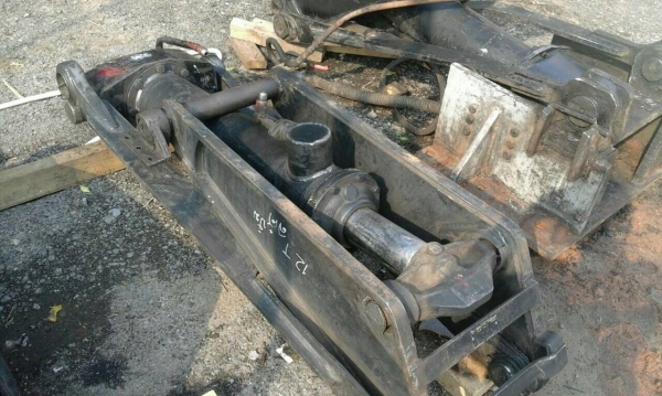 ขาย ชุดกระบอกดั้มสามมิตร 12 ตัน มี 4 ชุด ไม่แยกขายครับ ขาย ชุดกระบอกดั้มสามมิตร 12 ตัน มี 4 ชุด ไม่แยกขายครับ