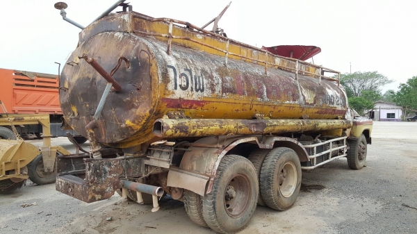 ขาย รถน้ำ 10 ล้อ หัวยาว 2 เพลา ช่วงล่างใหญ่เบรคแห้ง เครื่อง 6BB1 145 แรงม้า เบรคทิฟฟี่ พาวเวอร์ มีสโลว์กลาง ทะเบียน ม.79 ขาย รถน้ำ 10 ล้อ หัวยาว 2 เพลา ช่วงล่างใหญ่เบรคแห้ง เครื่อง 6BB1 145 แรงม้า เบรคทิฟฟี่ พาวเวอร์ มีสโลว์กลาง ทะเบียน ม.79