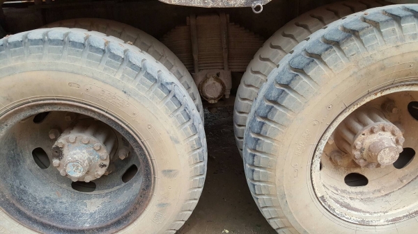 ขาย รถน้ำ 10 ล้อ หัวยาว เพลาเดียว เครื่อง HO6C เทอร์โบ 210 แรงม้า เลขเครื่องไม่ตรง เฟืองท้ายใหญ่ เบรคลมดัน พาวเวอร์ ทะเบียน ม.79 ขาย รถน้ำ 10 ล้อ หัวยาว เพลาเดียว เครื่อง HO6C เทอร์โบ 210 แรงม้า เลขเครื่องไม่ตรง เฟืองท้ายใหญ่ เบรคลมดัน พาวเวอร์ ทะเบียน ม.79