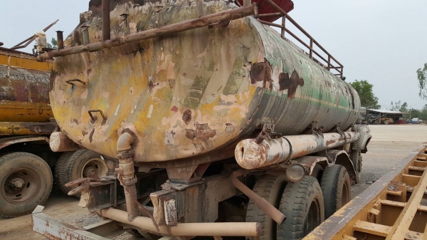 ขาย รถน้ำ 10 ล้อ หัวยาว เพลาเดียว เครื่อง HO6C เทอร์โบ 210 แรงม้า เลขเครื่องไม่ตรง เฟืองท้ายใหญ่ เบรคลมดัน พาวเวอร์ ทะเบียน ม.79 ขาย รถน้ำ 10 ล้อ หัวยาว เพลาเดียว เครื่อง HO6C เทอร์โบ 210 แรงม้า เลขเครื่องไม่ตรง เฟืองท้ายใหญ่ เบรคลมดัน พาวเวอร์ ทะเบียน ม.79