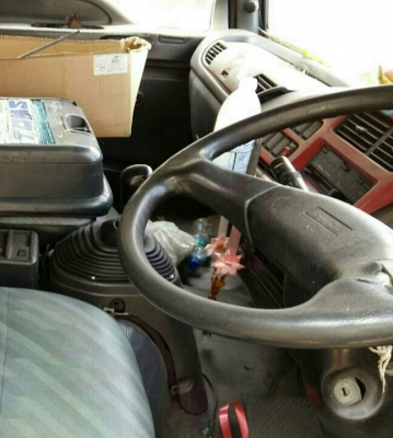 หกล้อ อีซูชุ Dega 195ปี40 ช่วงยาว 6.50ม ตู้แห้ง-ปะตูปีกนก สภาพดีสวยเดิมพร้อมใช้ ทะเบียนเอกสารพร้อมโอน หกล้อ อีซูชุ Dega 195ปี40 ช่วงยาว 6.50ม ตู้แห้ง-ปะตูปีกนก สภาพดีสวยเดิมพร้อมใช้ ทะเบียนเอกสารพร้อมโอน