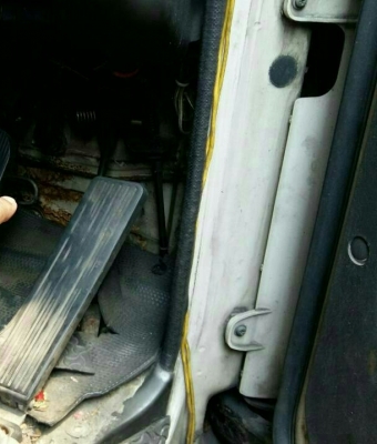 หกล้อ อีซูชุ Dega 195ปี40 ช่วงยาว 6.50ม ตู้แห้ง-ปะตูปีกนก สภาพดีสวยเดิมพร้อมใช้ ทะเบียนเอกสารพร้อมโอน หกล้อ อีซูชุ Dega 195ปี40 ช่วงยาว 6.50ม ตู้แห้ง-ปะตูปีกนก สภาพดีสวยเดิมพร้อมใช้ ทะเบียนเอกสารพร้อมโอน