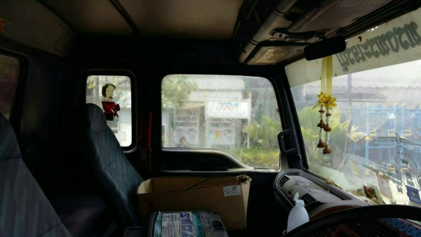 หกล้อ อีซูชุ Dega 195ปี40 ช่วงยาว 6.50ม ตู้แห้ง-ปะตูปีกนก สภาพดีสวยเดิมพร้อมใช้ ทะเบียนเอกสารพร้อมโอน หกล้อ อีซูชุ Dega 195ปี40 ช่วงยาว 6.50ม ตู้แห้ง-ปะตูปีกนก สภาพดีสวยเดิมพร้อมใช้ ทะเบียนเอกสารพร้อมโอน