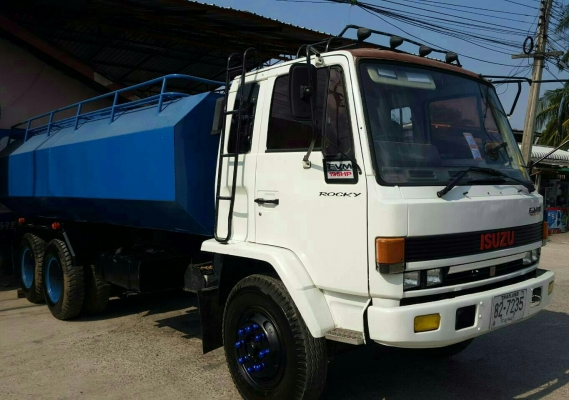 สิบล้อ อีซูซุ ร็อคกี้ FVM12MY 175 สโลส 2เพา บรรทุกน้ำ 16,000ลิต อุปกรณ์ปั้มครบ สภาพดีสวยพร้อมใช้งาน ทะเบียนพร้อมโอน สิบล้อ อีซูซุ ร็อคกี้ FVM12MY 175 สโลส 2เพา บรรทุกน้ำ 16,000ลิต อุปกรณ์ปั้มครบ สภาพดีสวยพร้อมใช้งาน ทะเบียนพร้อมโอน