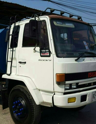 สิบล้อ อีซูซุ ร็อคกี้ FVM12MY 175 สโลส 2เพา บรรทุกน้ำ 16,000ลิต อุปกรณ์ปั้มครบ สภาพดีสวยพร้อมใช้งาน ทะเบียนพร้อมโอน สิบล้อ อีซูซุ ร็อคกี้ FVM12MY 175 สโลส 2เพา บรรทุกน้ำ 16,000ลิต อุปกรณ์ปั้มครบ สภาพดีสวยพร้อมใช้งาน ทะเบียนพร้อมโอน