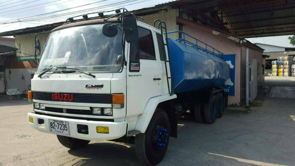 สิบล้อ อีซูซุ ร็อคกี้ FVM12MY 175 สโลส 2เพา บรรทุกน้ำ 16,000ลิต อุปกรณ์ปั้มครบ สภาพดีสวยพร้อมใช้งาน ทะเบียนพร้อมโอน สิบล้อ อีซูซุ ร็อคกี้ FVM12MY 175 สโลส 2เพา บรรทุกน้ำ 16,000ลิต อุปกรณ์ปั้มครบ สภาพดีสวยพร้อมใช้งาน ทะเบียนพร้อมโอน