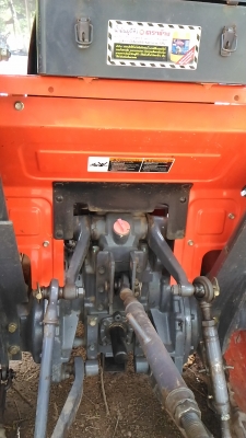 ขายรถไถ 36 แรง ปี 56 พร้อมดันหน้า สภาพดี ไมล์แท้ๆ