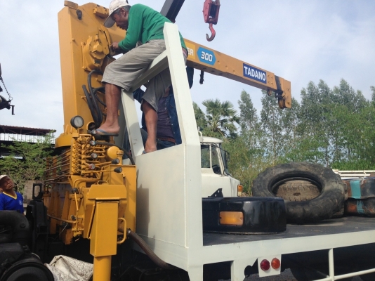 เครน TADANO 3ตัน สภาพพร้อมใช้งาน