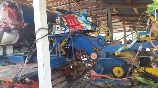 ขายไทยเส็งกระสอบ ตัวเดิน 10 ht มอเตอร์ตรง เพลาใหญ่ โซ่ แทร็คสวย