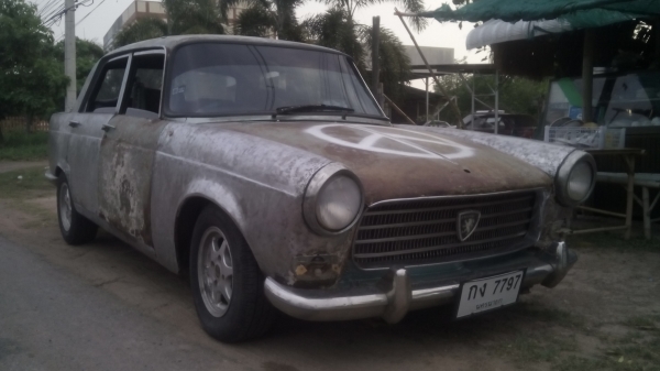ขายและรับแลก Peugeot รุ่น404 ปี 1960 ขายและรับแลก Peugeot รุ่น404 ปี 1960