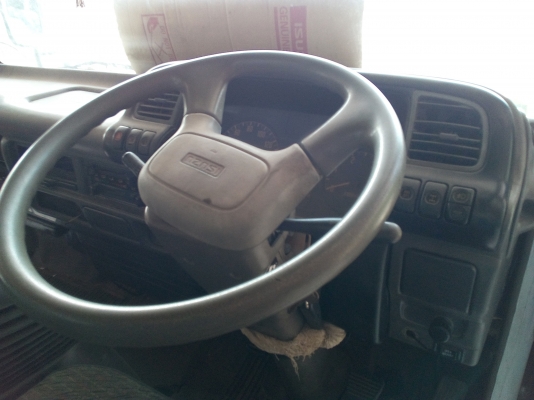 ขายISUZU หกล้อ110 แรงม้าสวยๆปี 41 พร้อมโครงคอกเหล็ก