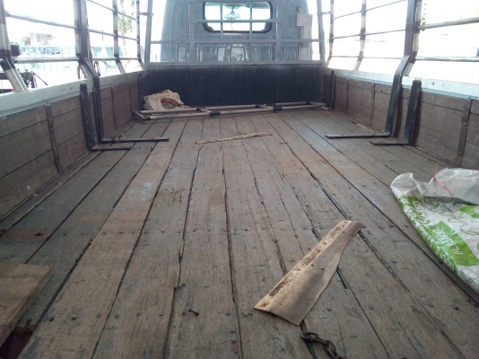 ขายISUZU หกล้อ110 แรงม้าสวยๆปี 41 พร้อมโครงคอกเหล็ก