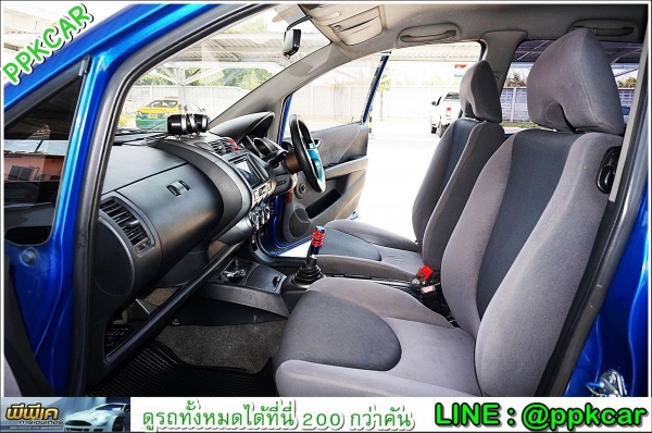 2004 HONDA JAZZ 1.5 E โฉม JAZZ