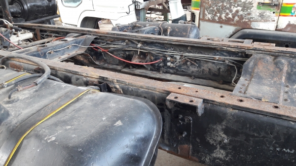 Hino 3M เครื่อง P11-315 แรง เกียร์ Eton ช่วงล่าง ZM เครื่องดี คัสซีสวย ทะเบียนพร้อมโอน Hino 3M เครื่อง P11-315 แรง เกียร์ Eton ช่วงล่าง ZM เครื่องดี คัสซีสวย ทะเบียนพร้อมโอน