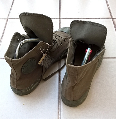 Converse หุ้มข้อสีเขียวขี้ม้า สภาพใหม่