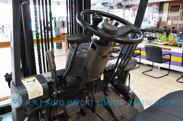 ขายรถโฟล์คลิฟท์มือสอง TCM รุ่น FG230N5 ราคา 295,000 บาท นำเข้าจากประเทศญี่ปุ่น 100\% ไม่เคยใช้งานในประเทศไทย