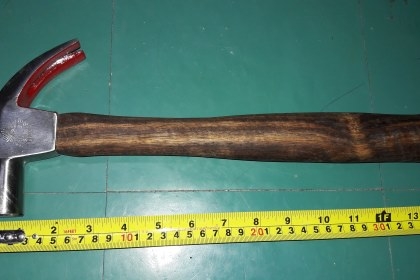 ขายค้อนตราตาขนาด16oz.งานใหม่ด้ามไม้มงคลหายาก  สวยเหมาะมือ