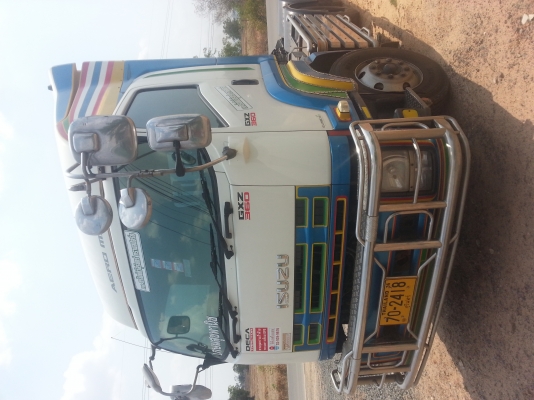 ด่วน..ขายหัวลากอีซูซุ360 ปลายปี56 มีชุดดั๊ม พร้อมหางคอกสูง12เมตรอาร์ซีเค ยางใหม่ทุกเส้น