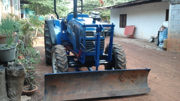 มาดใหม่ รถไถ ยูโรแท้ รถ50 แรงม้า มาดใหม่ รถไถ ยูโรแท้ รถ50 แรงม้า