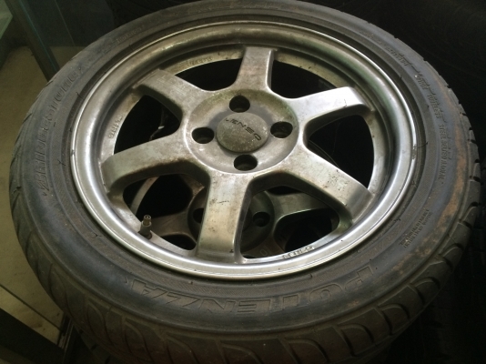 ขายด่วน!!ล้อแม็กพร้อมยางขอบ15 4รู