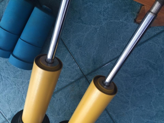 ของหายาก โช้คหน้าTRD Bilstein USA. มือ2 ใส่Vigo/Fortuner/Revo