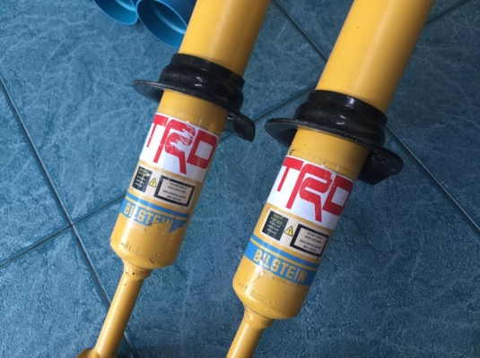 ของหายาก โช้คหน้าTRD Bilstein USA. มือ2 ใส่Vigo/Fortuner/Revo