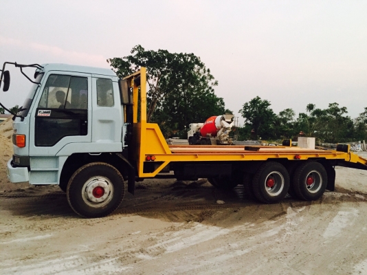 รถเทเลอร์