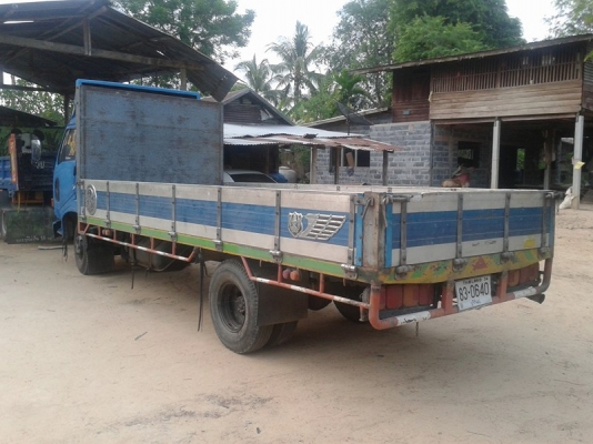 รถสวยๆๆKM779 เครื่อง117แรง สวยแอรืเย็น ภายในสวยเอกสารทะเบียนพร้อม ยาว 5.50เมตร รถสวยๆๆKM779 เครื่อง117แรง สวยแอรืเย็น ภายในสวยเอกสารทะเบียนพร้อม ยาว 5.50เมตร