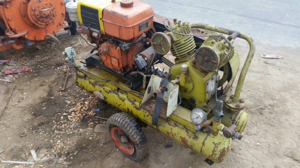 ขาย เครื่องปั๊มลม air compressor เครื่องดีเซล 1 สูบ yanmar ถังแคปซูลคู่ ลมแรง พร้อมใช้งาน ชมวีดีโอได้ครับ