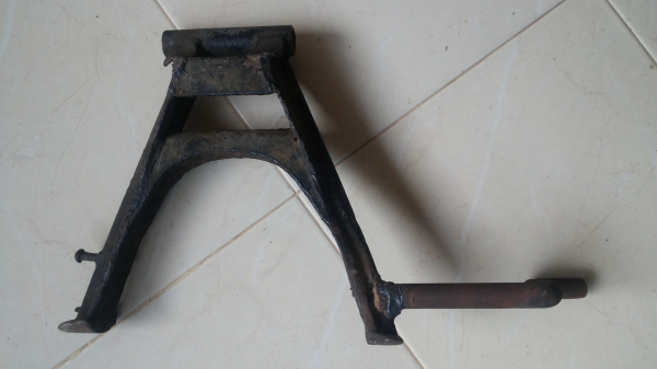 ขายขาตั้งคู่ C92,C95