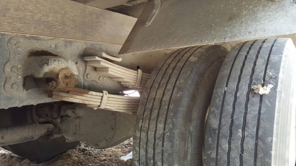 รถฮีโน่ 6 ล้อรั้ว ( ไม่ดั้ม ) FC9J  150 แรงม้า ปี 56.  ( รถวิ่ง 2xx,xxx กม. )     สนใจติดต่อ  081 - 6079515