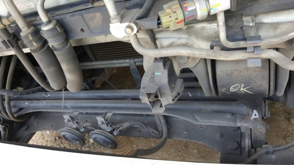 รถฮีโน่ 6 ล้อรั้ว ( ไม่ดั้ม ) FC9J  150 แรงม้า ปี 56.  ( รถวิ่ง 2xx,xxx กม. )     สนใจติดต่อ  081 - 6079515