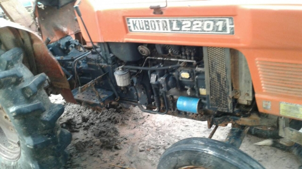ขาย รถไถ คูโบต้า 22 แรง พร้อมผานหลัง เครื่องดี เฟืองดี เกียร์ดี เพลาปั่น PTO ใช้งานปกติ ขาย รถไถ คูโบต้า 22 แรง พร้อมผานหลัง เครื่องดี เฟืองดี เกียร์ดี เพลาปั่น PTO ใช้งานปกติ