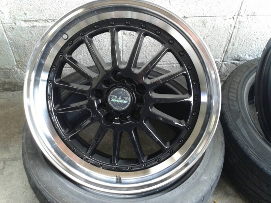 ขอบ17นิ้ว5รู100/114 แถมยาง สวยๆ 4 ล้อ ราคา 7900 บาท ขอบ17นิ้ว5รู100/114 แถมยาง สวยๆ 4 ล้อ ราคา 7900 บาท