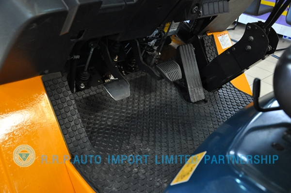 ขายรถโฟล์คลิฟท์มือสอง TOYOTA รุ่น 7FG30-11680 ราคา 325,000 บาท สภาพเดิมจากญี่ปุ่นจากประเทศญี่ปุ่น ไม่เคยใช้งานในไทย