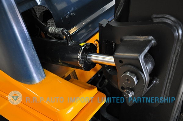 ขายรถโฟล์คลิฟท์มือสอง TOYOTA รุ่น 7FG30-11680 ราคา 325,000 บาท สภาพเดิมจากญี่ปุ่นจากประเทศญี่ปุ่น ไม่เคยใช้งานในไทย