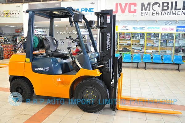 ขายรถโฟล์คลิฟท์มือสอง TOYOTA รุ่น 7FG30-11680 ราคา 325,000 บาท สภาพเดิมจากญี่ปุ่นจากประเทศญี่ปุ่น ไม่เคยใช้งานในไทย